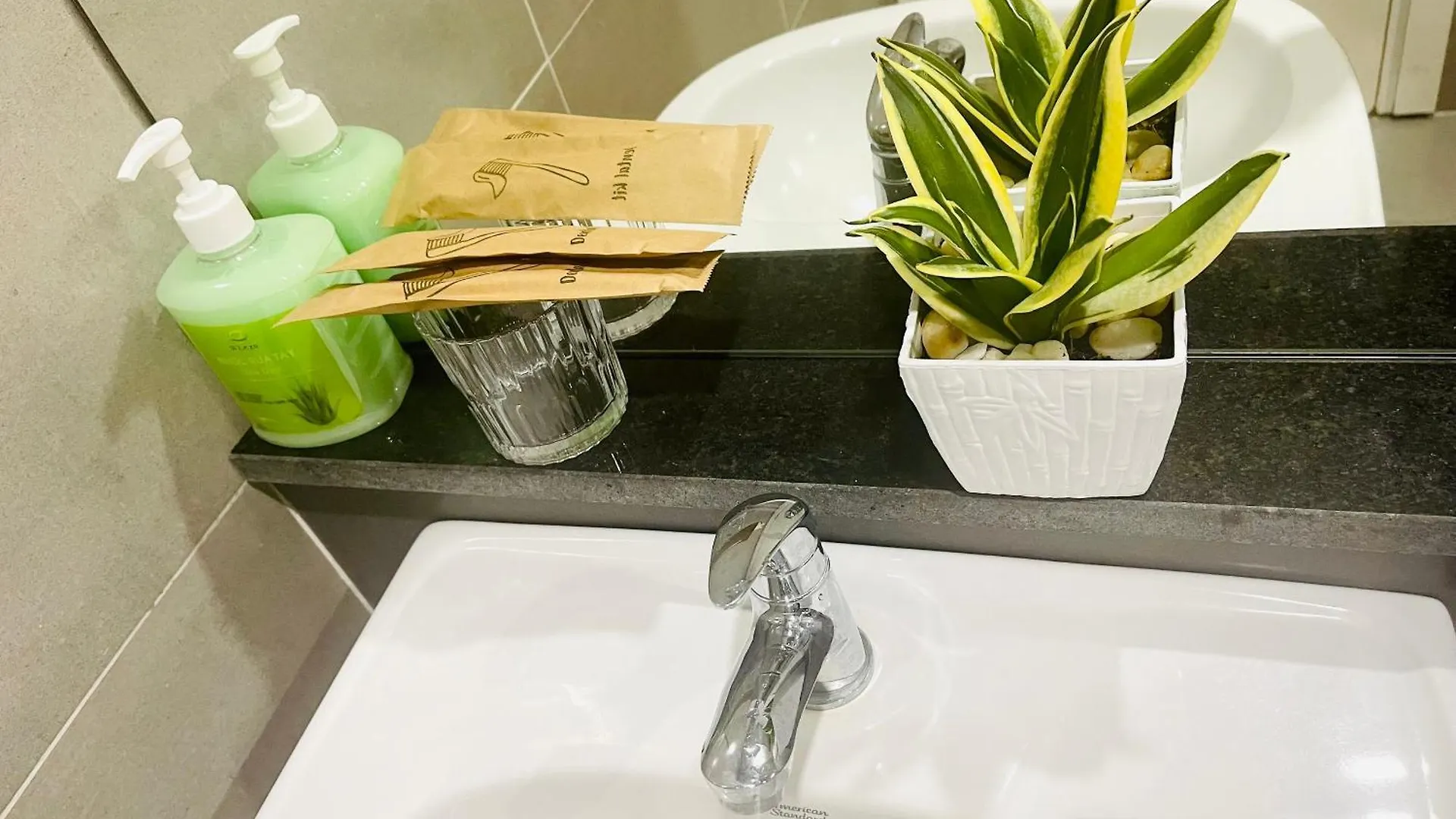 2Br - Cozy And Convenient Apt For Family Να Τρανγκ Διαμέρισμα
