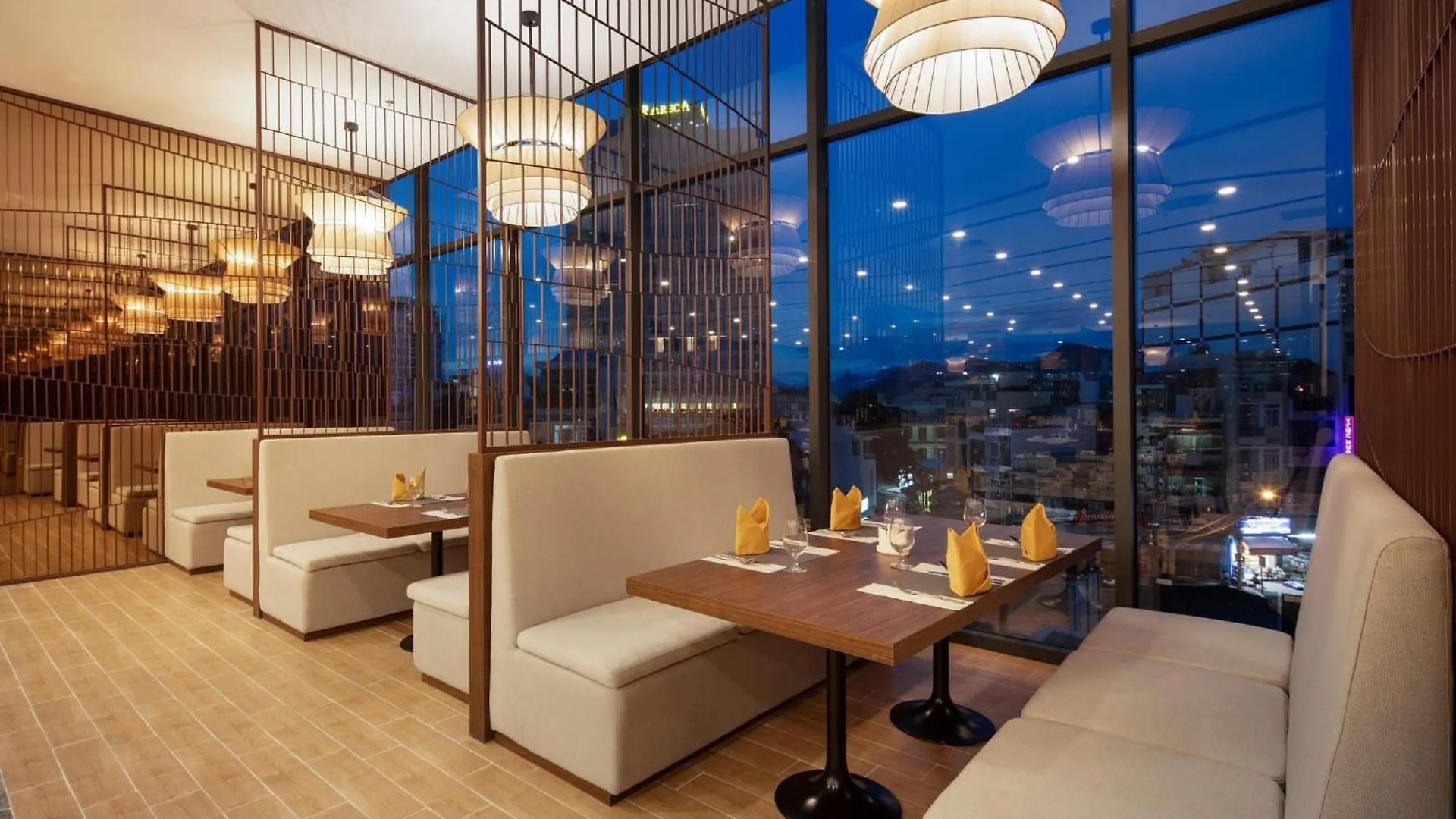 Διαμέρισμα 2Br - Cozy And Convenient Apt For Family Να Τρανγκ